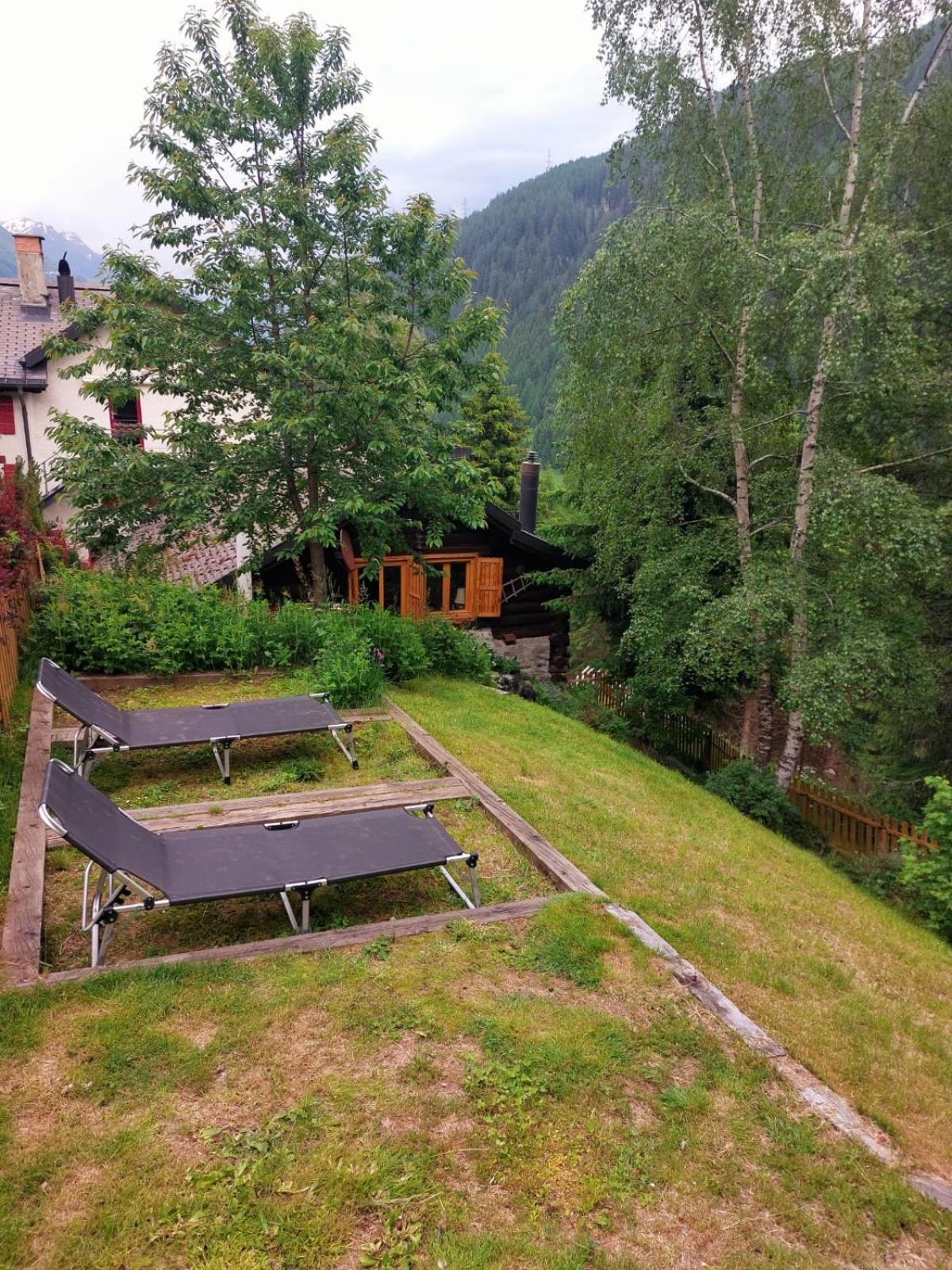 "Chalet Dei Fiori" Room & Apartment Bedretto Exterior foto